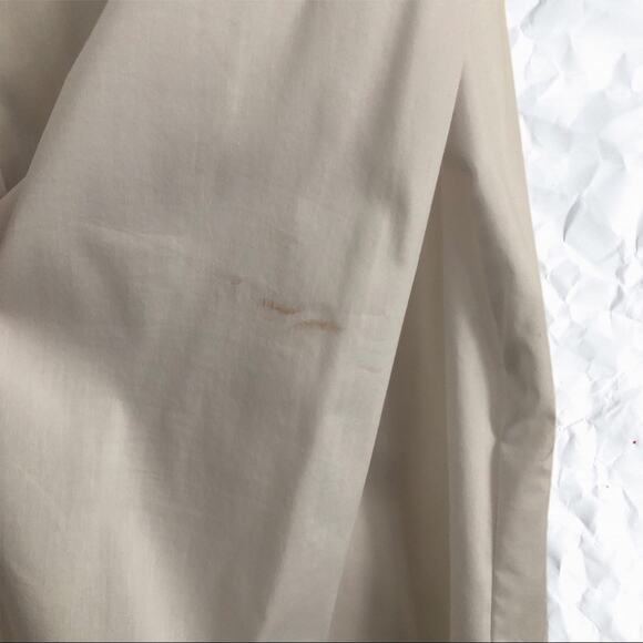 Forever 21 classic white button down shirt - size large - Picture 4 of 7